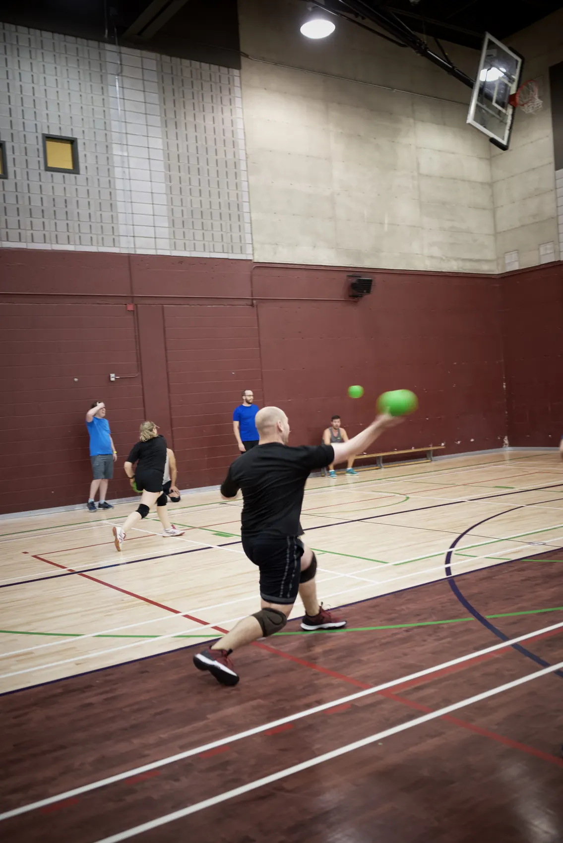 Player moving with a dodgeball